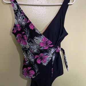 Women’s one piece swimsuit